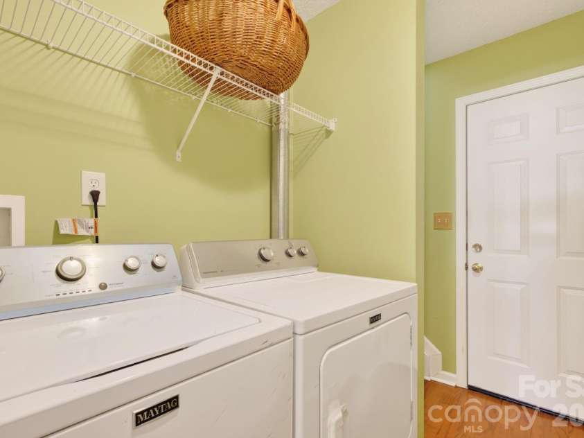 171 Running Briar Road, Fletcher, NC 28732.  MLS# CAR4403856, YatesRealty ID 39536. Laundry room