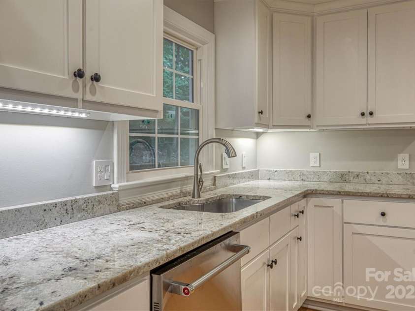 1026 Wellington Court, Lenoir, NC 28645.  MLS# CAR4296035, YatesRealty ID 3954. 