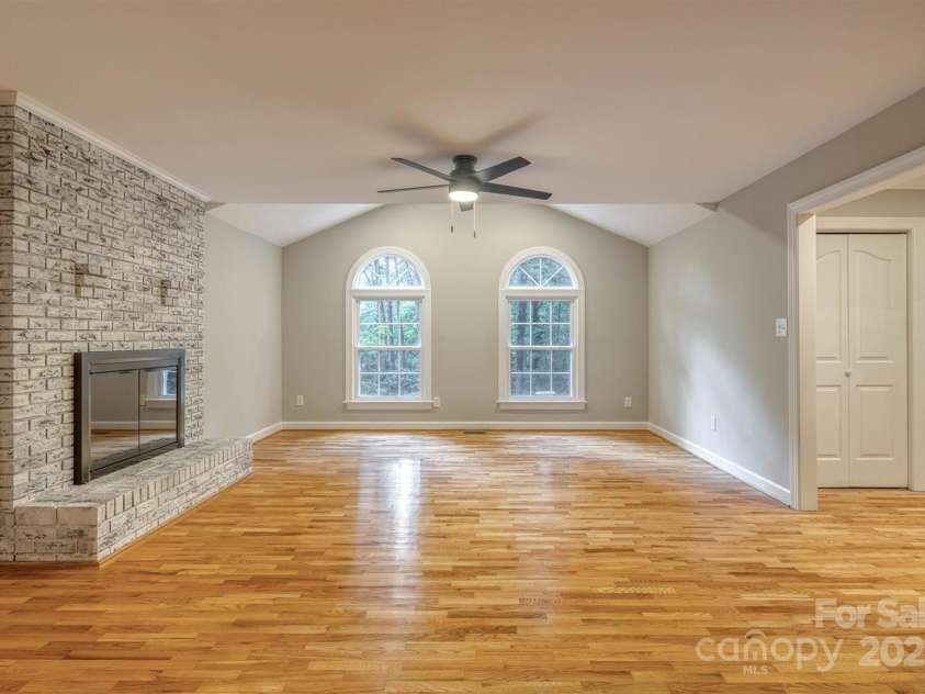 1026 Wellington Court, Lenoir, NC 28645.  MLS# CAR4296035, YatesRealty ID 3954. 