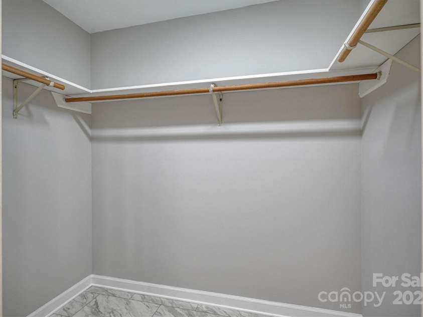 1026 Wellington Court, Lenoir, NC 28645.  MLS# CAR4296035, YatesRealty ID 3954. 