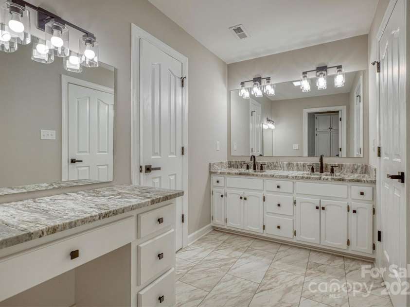 1026 Wellington Court, Lenoir, NC 28645.  MLS# CAR4296035, YatesRealty ID 3954. 