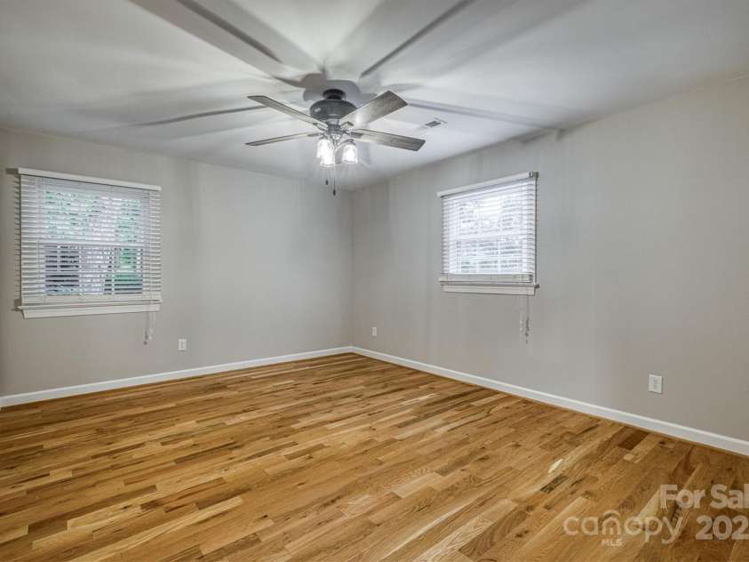 1026 Wellington Court, Lenoir, NC 28645.  MLS# CAR4296035, YatesRealty ID 3954. 