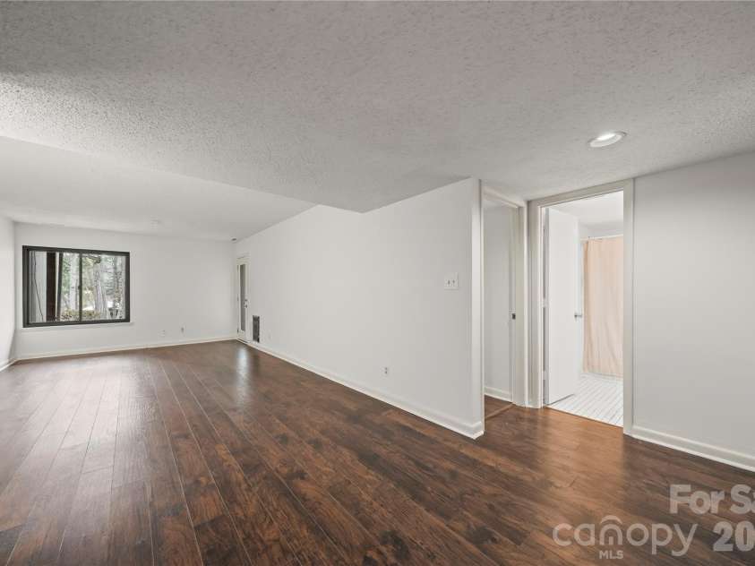 215 Riverview Terrace, Clover, SC 29710.  MLS# CAR4353494, YatesRealty ID 3954. Second living room 