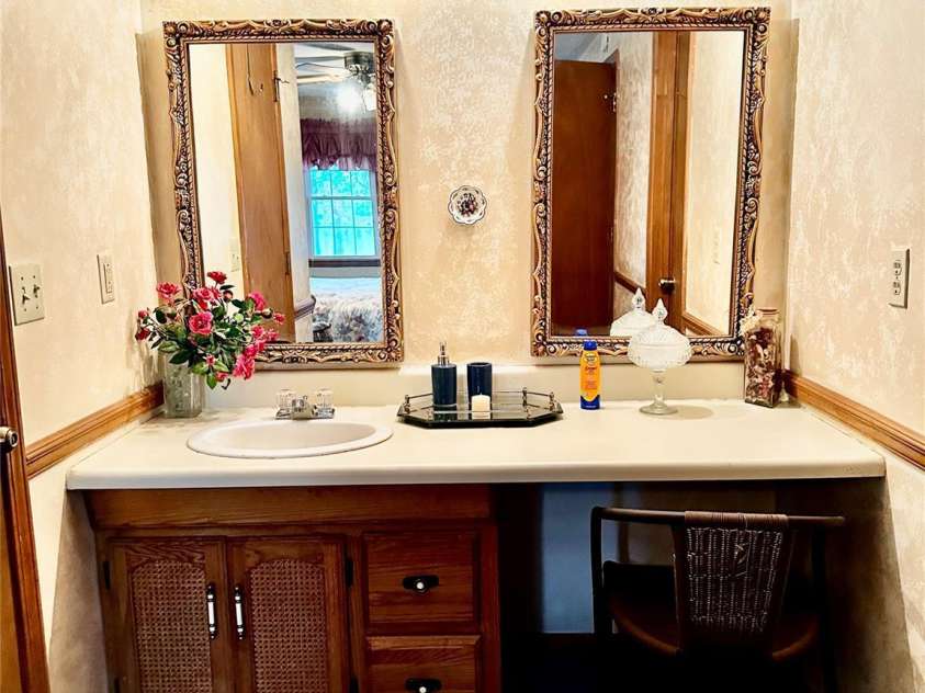 518 Valley 1 Drive, Winnsboro, SC 29180.  MLS# CAR4196758, YatesRealty ID 3954. 