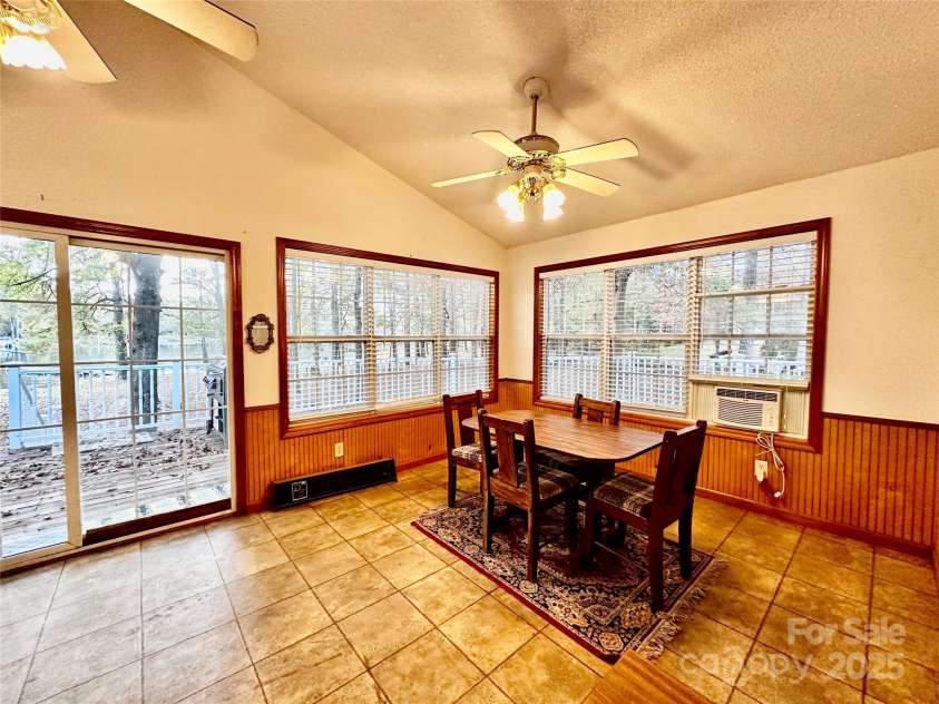 518 Valley 1 Drive, Winnsboro, SC 29180.  MLS# CAR4196758, YatesRealty ID 3954. 