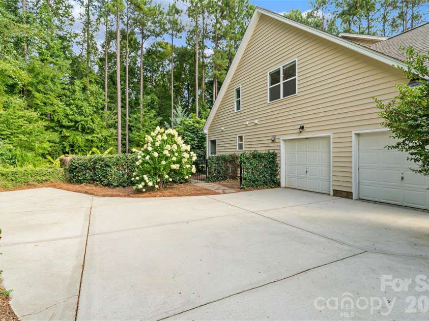 657 Ann Carson Court, Rock Hill, SC 29732.  MLS# CAR4407115, YatesRealty ID 39541. 