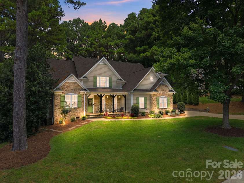 240 Silvercliff Drive, Mount Holly, NC 28120.  MLS# CAR4402443, YatesRealty ID 39543. 