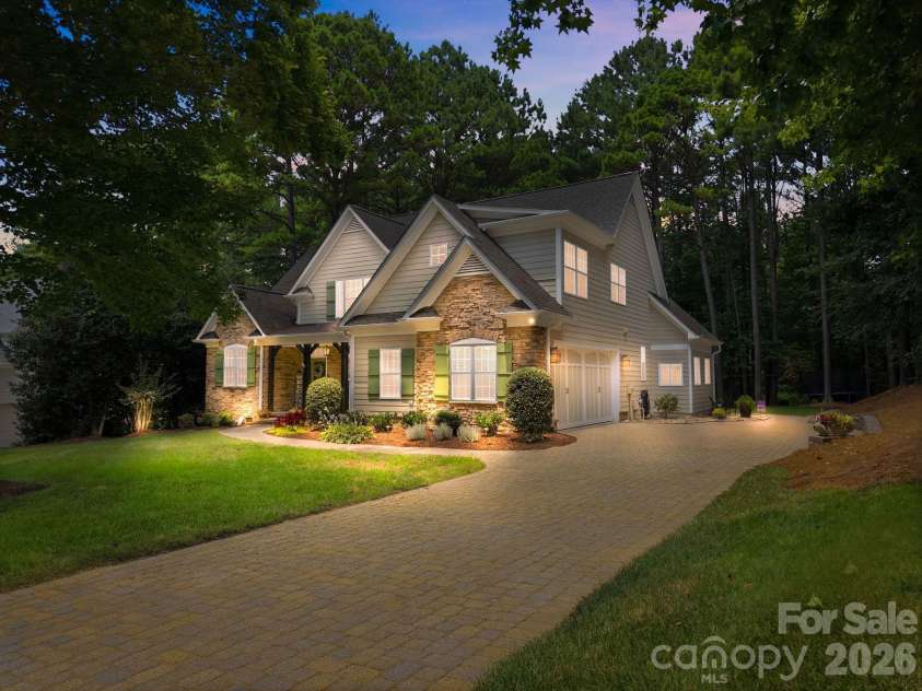 240 Silvercliff Drive, Mount Holly, NC 28120.  MLS# CAR4402443, YatesRealty ID 39543. 