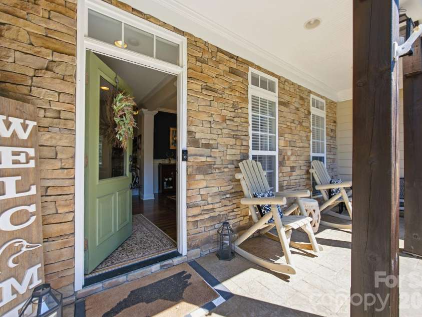 240 Silvercliff Drive, Mount Holly, NC 28120.  MLS# CAR4402443, YatesRealty ID 39543. 