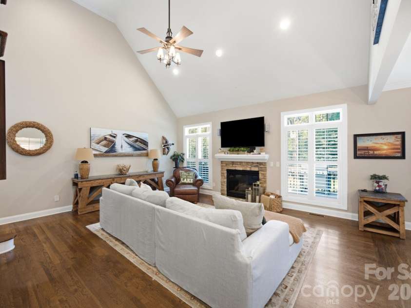 240 Silvercliff Drive, Mount Holly, NC 28120.  MLS# CAR4402443, YatesRealty ID 39543. 