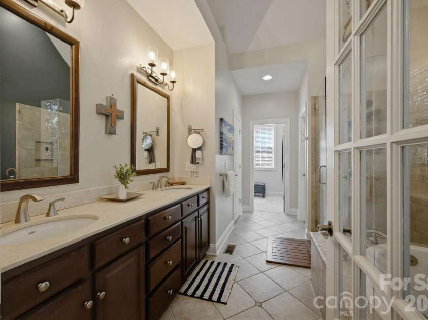 240 Silvercliff Drive, Mount Holly, NC 28120.  MLS# CAR4402443, YatesRealty ID 39543. 