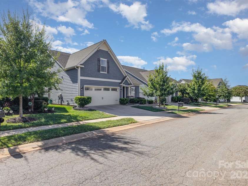 26043 Appleyard Court, Lancaster, SC 29720.  MLS# CAR4298286, YatesRealty ID 39546. 