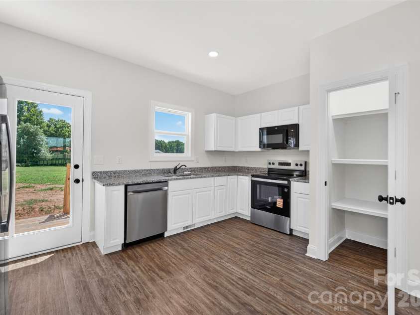 4000 Herman Sipe Road, Conover, NC 28613.  MLS# CAR4407218, YatesRealty ID 39549. 