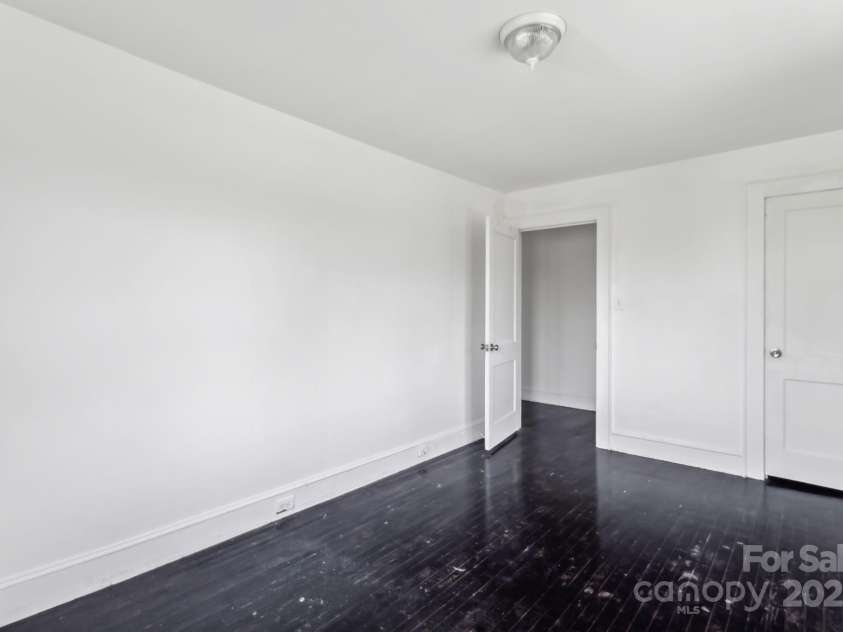 128 Rowan Mill Road, Salisbury, NC 28147.  MLS# CAR4214000, YatesRealty ID 3955. 