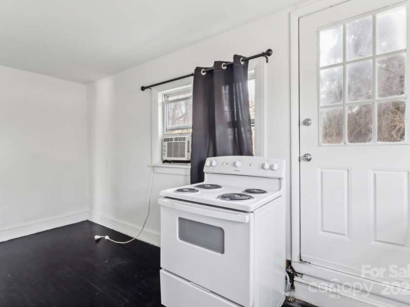 128 Rowan Mill Road, Salisbury, NC 28147.  MLS# CAR4214000, YatesRealty ID 3955. 