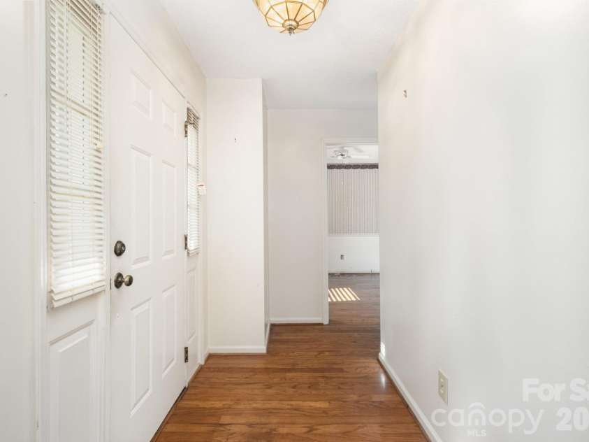 420 Saddlewood Drive, Gastonia, NC 28056.  MLS# CAR4342029, YatesRealty ID 3955. 