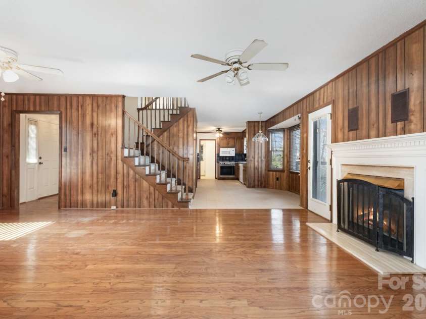 420 Saddlewood Drive, Gastonia, NC 28056.  MLS# CAR4342029, YatesRealty ID 3955. 