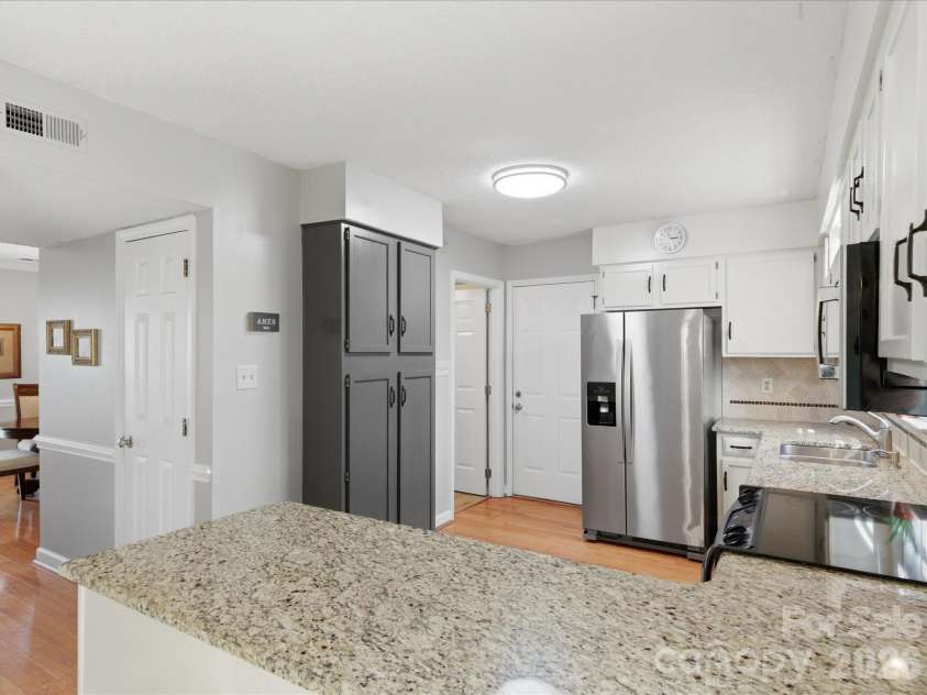 6329 Bevington Place, Charlotte, NC 28277.  MLS# CAR4356418, YatesRealty ID 3955. 