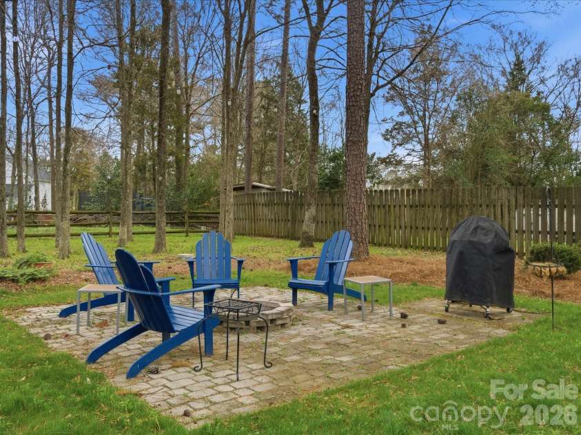 6329 Bevington Place, Charlotte, NC 28277.  MLS# CAR4356418, YatesRealty ID 3955. 