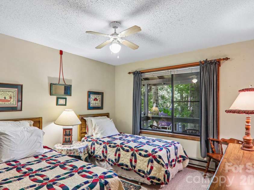 13 Lisa Lane, Maggie Valley, NC 28751.  MLS# CAR4404542, YatesRealty ID 39553. 