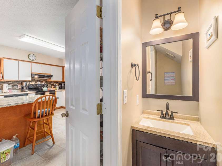 5 Summer Savory Court, Flat Rock, NC 28731.  MLS# CAR4405791, YatesRealty ID 39554. 