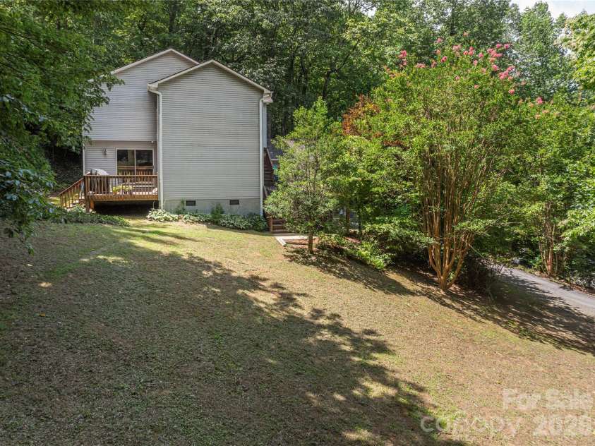 5 Summer Savory Court, Flat Rock, NC 28731.  MLS# CAR4405791, YatesRealty ID 39554. 