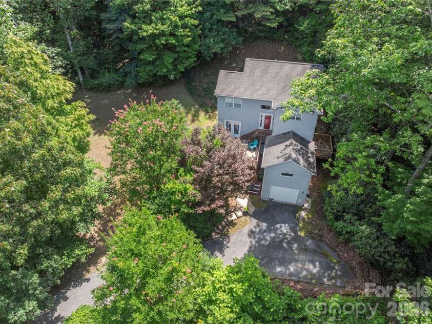 5 Summer Savory Court, Flat Rock, NC 28731.  MLS# CAR4405791, YatesRealty ID 39554. 