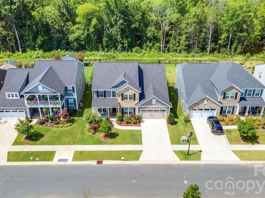 14314 Aikenwood Drive, Charlotte, NC 28278.  MLS# CAR4400832, YatesRealty ID 39557. 