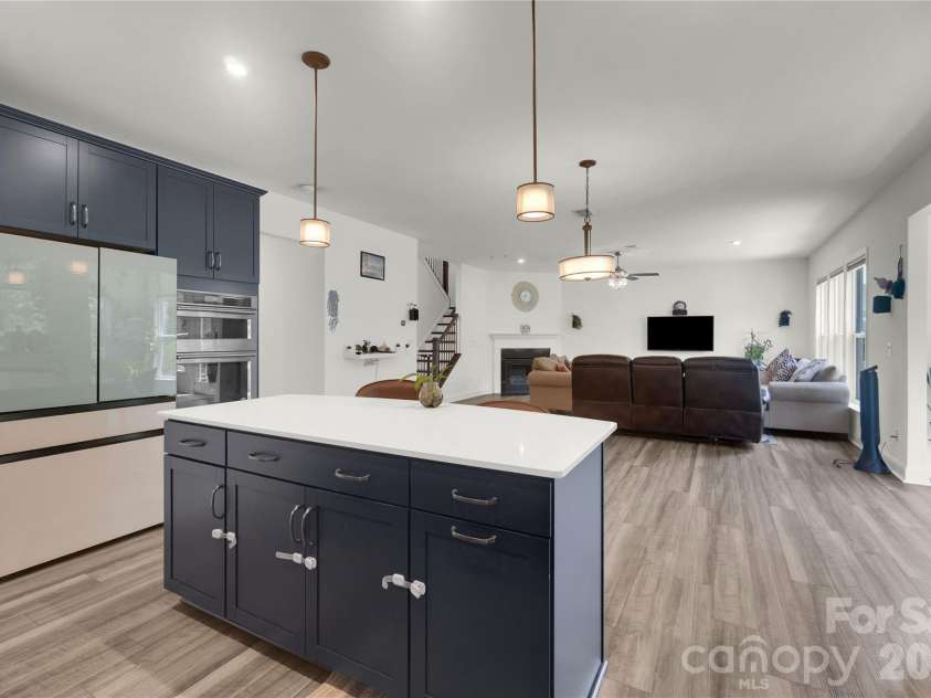 14314 Aikenwood Drive, Charlotte, NC 28278.  MLS# CAR4400832, YatesRealty ID 39557. 