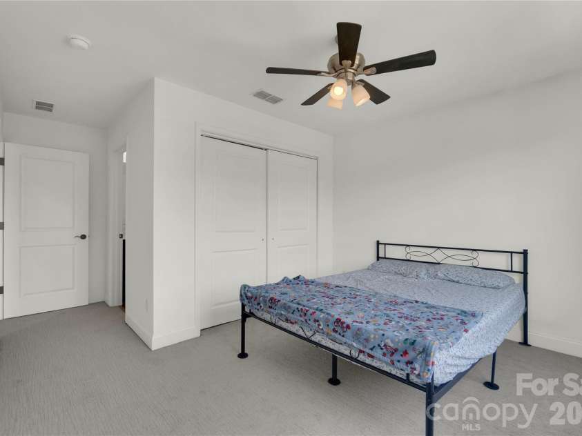 14314 Aikenwood Drive, Charlotte, NC 28278.  MLS# CAR4400832, YatesRealty ID 39557. 