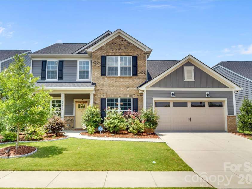 14314 Aikenwood Drive, Charlotte, NC 28278.  MLS# CAR4400832, YatesRealty ID 39557. 
