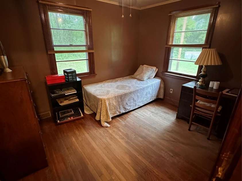 107 Vida Lane, Cherryville, NC 28021.  MLS# CAR4406013, YatesRealty ID 39558. Second Bedroom