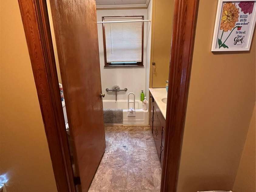 107 Vida Lane, Cherryville, NC 28021.  MLS# CAR4425045, YatesRealty ID 39558. 