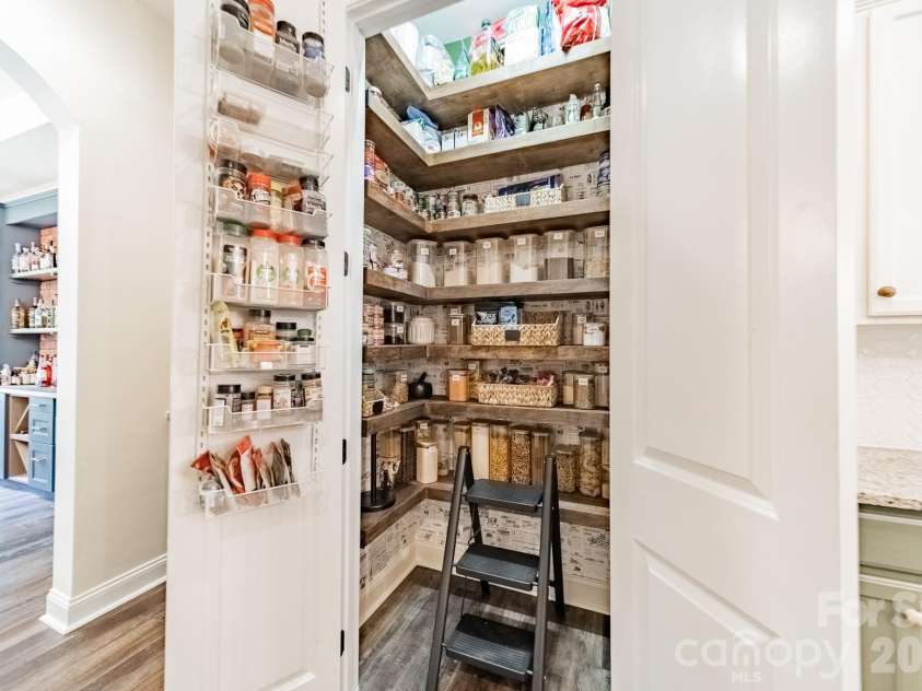 9052 Mossy Hill Lane, Fort Mill, SC 29707.  MLS# CAR4405984, YatesRealty ID 39559. Pantry