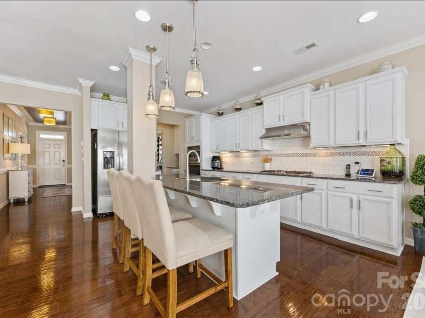 2511 Carnation Drive, Harrisburg, NC 28075.  MLS# CAR4345682, YatesRealty ID 3956. Kitchen