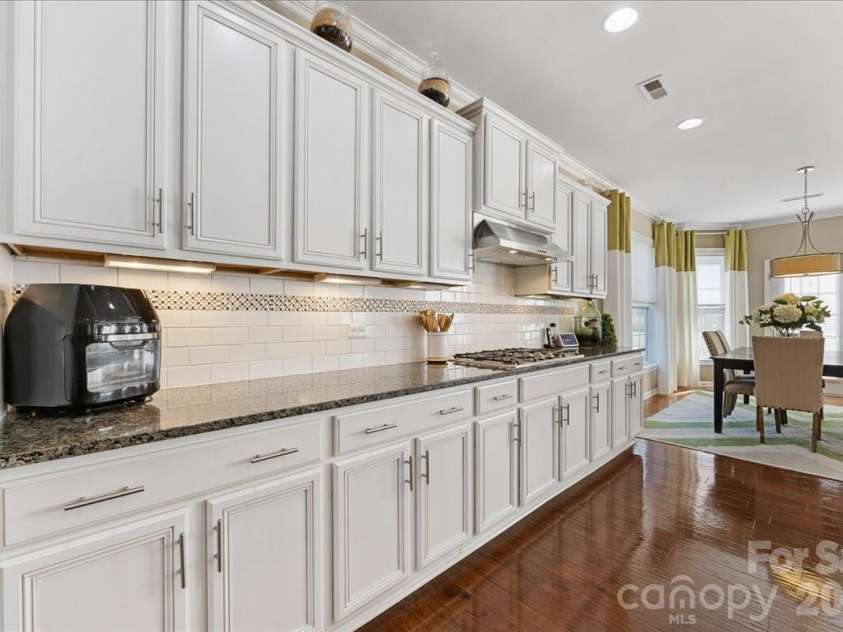 2511 Carnation Drive, Harrisburg, NC 28075.  MLS# CAR4345682, YatesRealty ID 3956. Kitchen