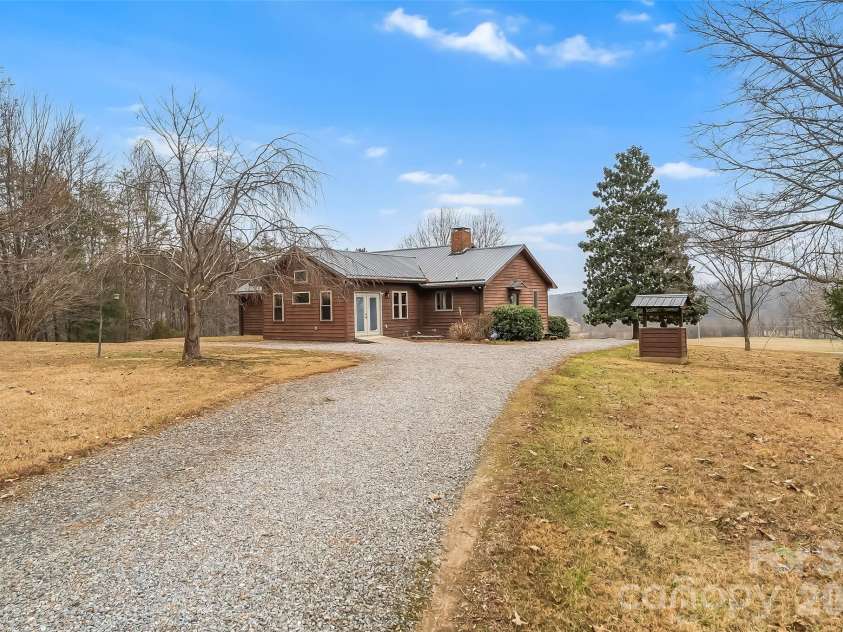 House  96 Patton Valley Drive, Nebo, NC 28761.  MLS# CAR4335317, YatesRealty ID 3956. 