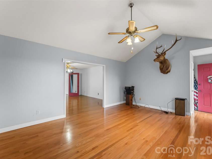 House  96 Patton Valley Drive, Nebo, NC 28761.  MLS# CAR4335317, YatesRealty ID 3956. 