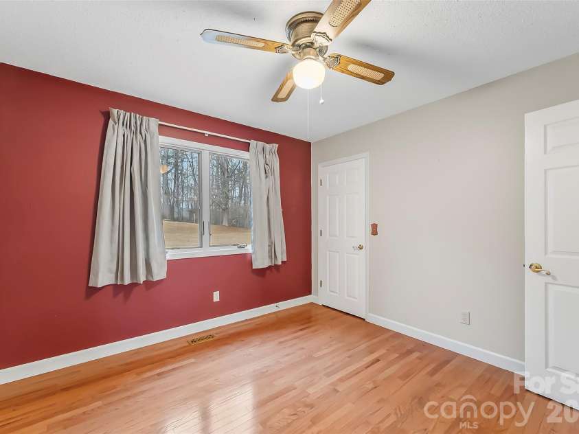 House  96 Patton Valley Drive, Nebo, NC 28761.  MLS# CAR4335317, YatesRealty ID 3956. 