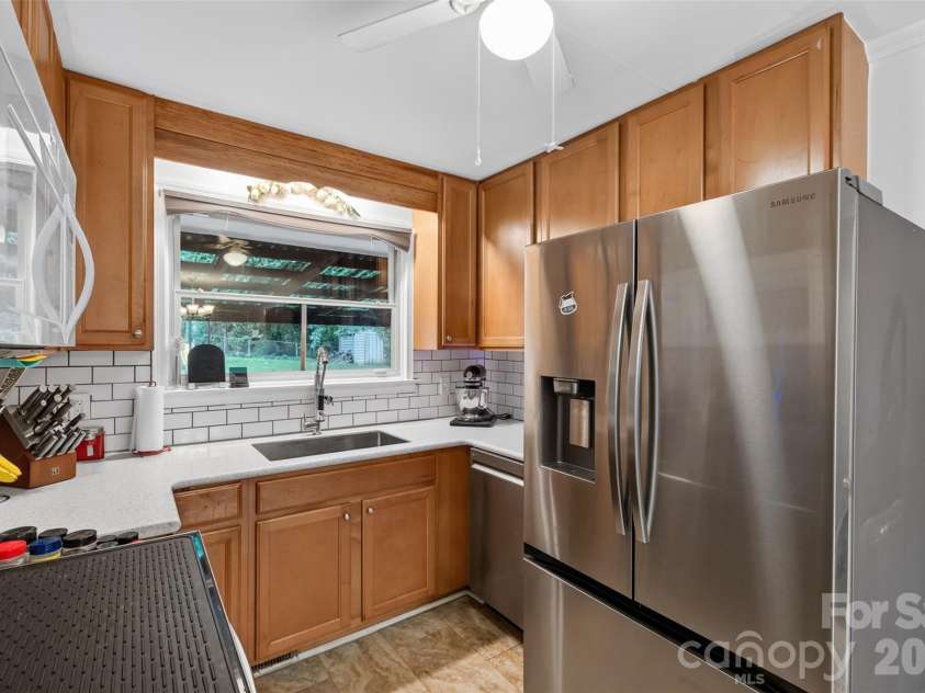 1103 Holmes Avenue, Salisbury, NC 28144.  MLS# CAR4407019, YatesRealty ID 39560. 