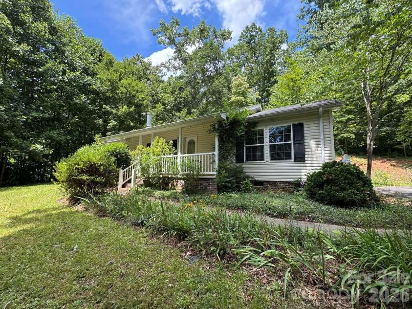 83 Tall Timber Drive, Sylva, NC 28779.  MLS# CAR4407195, YatesRealty ID 39563. 