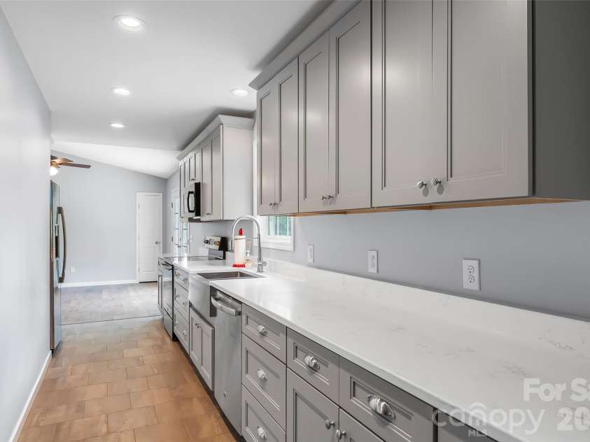 4683 Hickory Nut Ridge Road, Granite Falls, NC 28630.  MLS# CAR4403338, YatesRealty ID 39564. 