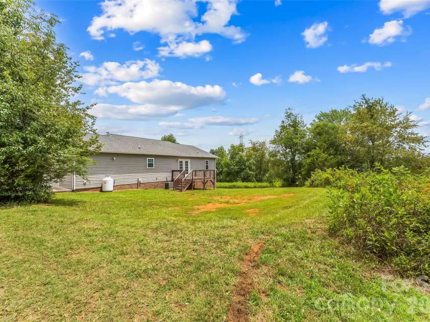 4683 Hickory Nut Ridge Road, Granite Falls, NC 28630.  MLS# CAR4403338, YatesRealty ID 39564. 