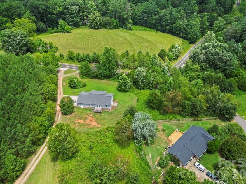 4683 Hickory Nut Ridge Road, Granite Falls, NC 28630.  MLS# CAR4403338, YatesRealty ID 39564. 