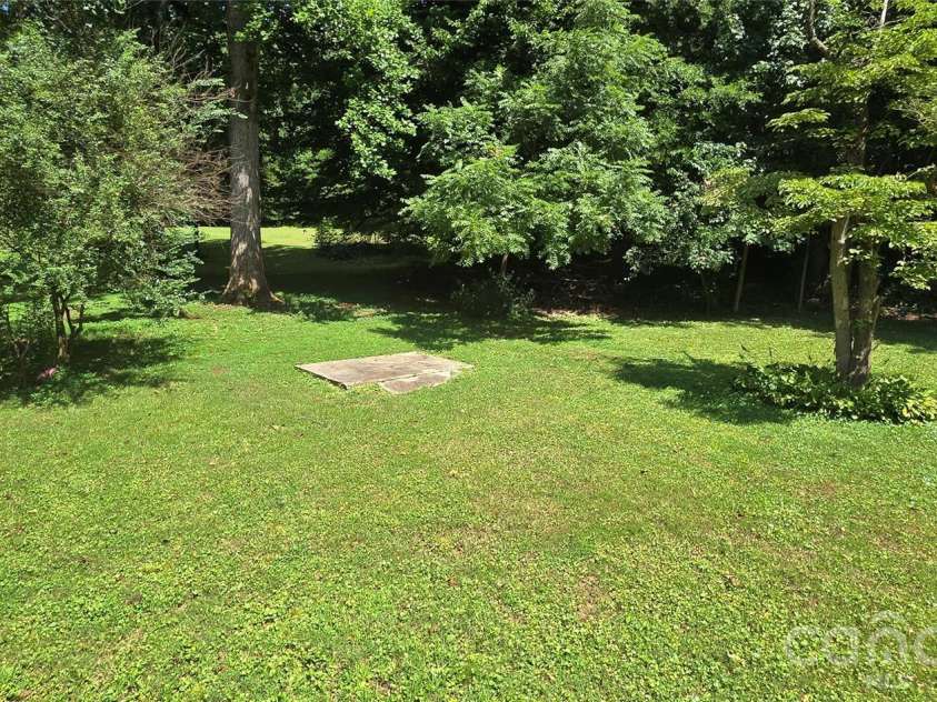2553 Hickory Highway, Statesville, NC 28677.  MLS# CAR4403139, YatesRealty ID 39565. 