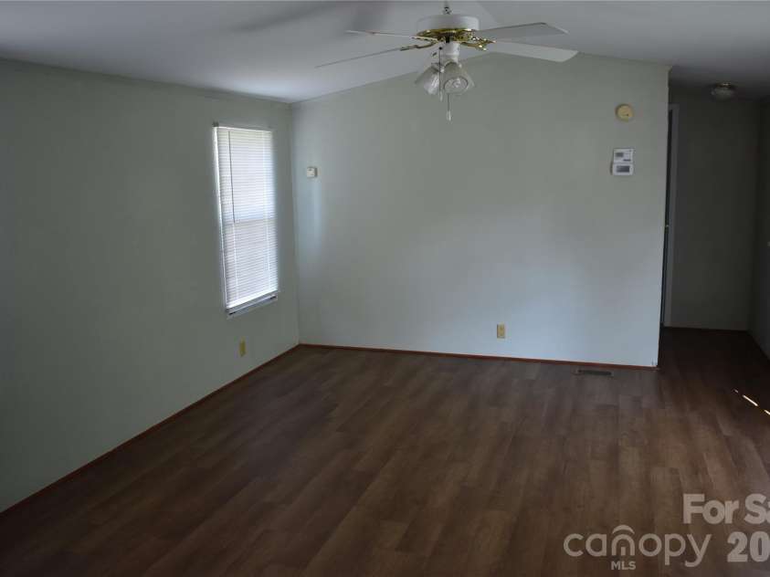 69 Woodmont Drive, Nebo, NC 28761.  MLS# CAR4402837, YatesRealty ID 39569. 