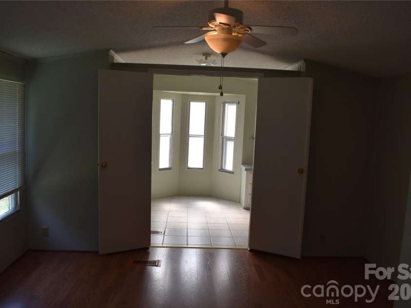69 Woodmont Drive, Nebo, NC 28761.  MLS# CAR4402837, YatesRealty ID 39569. 