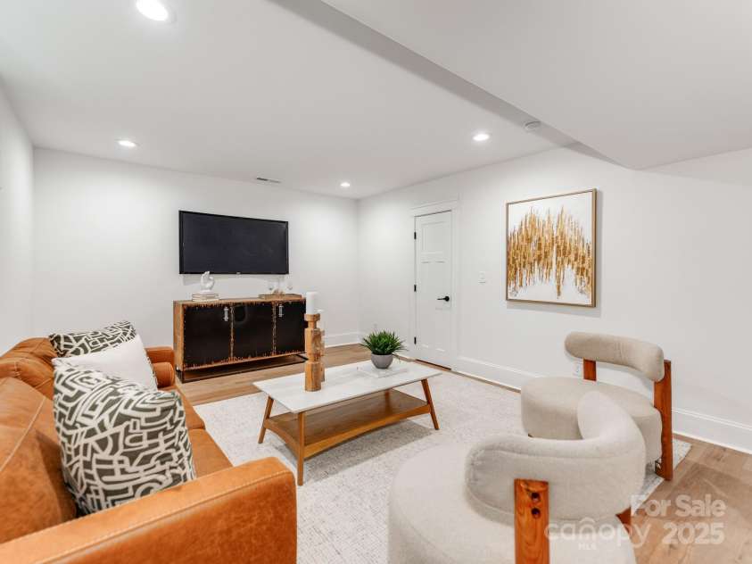 3608 Table Rock Road, Charlotte, NC 28226.  MLS# CAR4238799, YatesRealty ID 3957. Media / Theatre Room