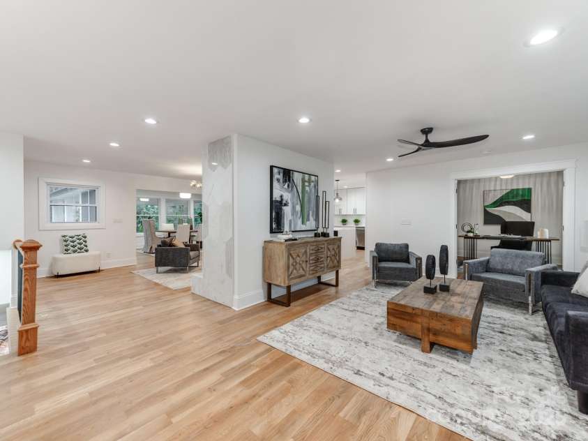 3608 Table Rock Road, Charlotte, NC 28226.  MLS# CAR4238799, YatesRealty ID 3957. Welcome to Your New Home in a Highly Esteemed South Charlotte Community