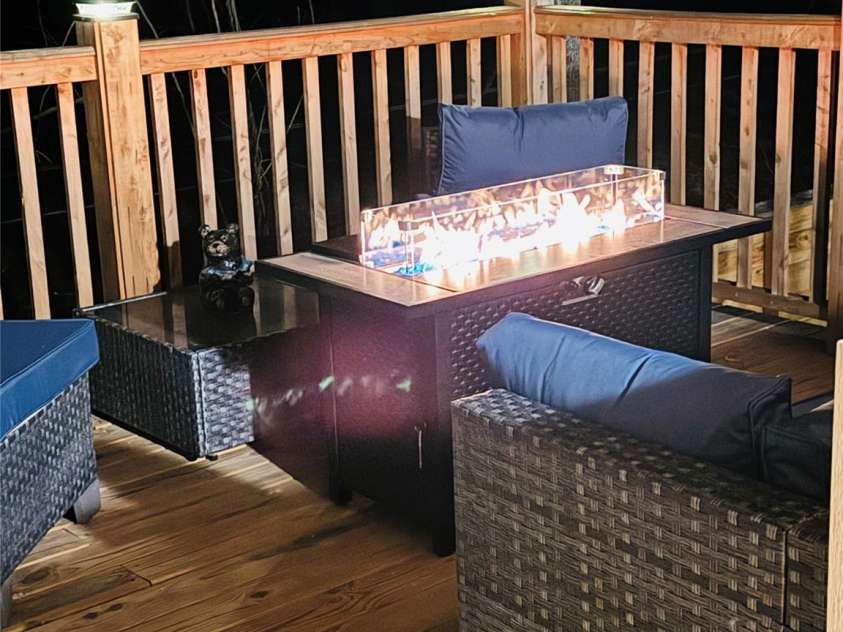 554 Sweet Birch Park Lane, Black Mountain, NC 28711.  MLS# CAR4353122, YatesRealty ID 3957. Enjoy an Evening Around the Fire